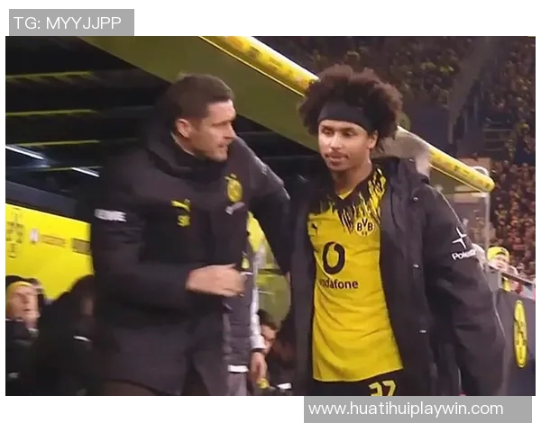 阿德耶米因不满换下遭多特处罚或将在明夏寻求转会离队